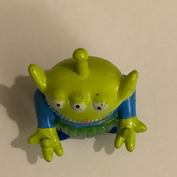 Toy Story Hawaiian Vacation Alien - Picture 3 of 4